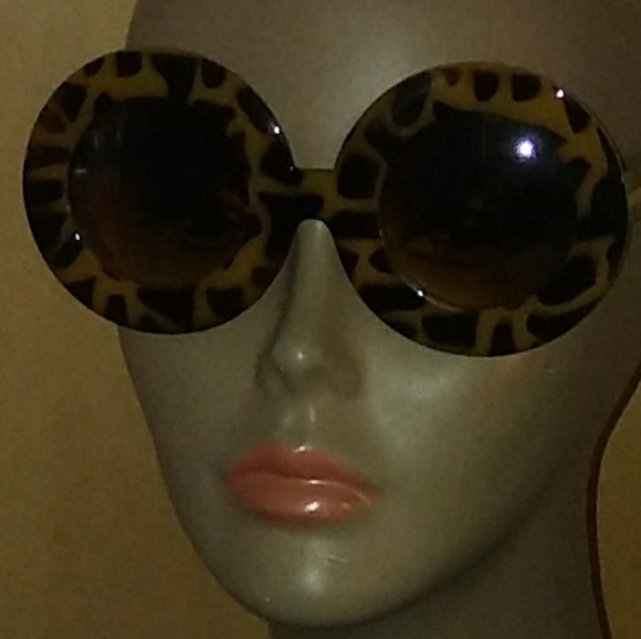 😎 big round leopard sunnies for super stars! - Picture 4 of 5